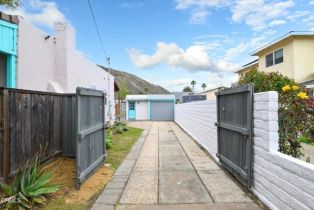 Single Family Residence, 226 El Medio st, Ventura, CA 93001 - 3