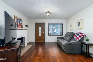 Single Family Residence, 226 El Medio st, Ventura, CA 93001 - 5