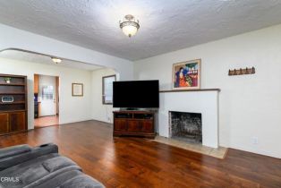 Single Family Residence, 226 El Medio st, Ventura, CA 93001 - 7