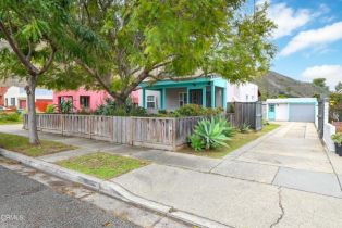 Single Family Residence, 226 El Medio ST, Ventura, CA  Ventura, CA 93001