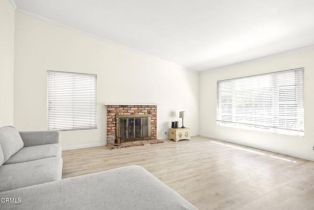 Single Family Residence, 111 Carlisle ct, Oxnard, CA 93033 - 4