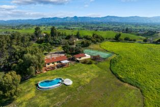 Single Family Residence, 2851 Tapadero rd, Solvang, CA 93463 - 3