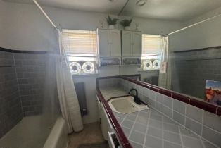 Residential Income, 66 Dos Caminos ave, Ventura, CA 93003 - 8