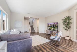 Single Family Residence, 7136 Crimora ave, Moorpark, CA 93021 - 5