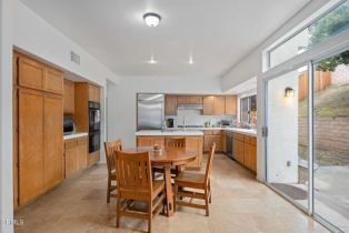 Single Family Residence, 8257 Calaveras st, Ventura, CA 93004 - 12