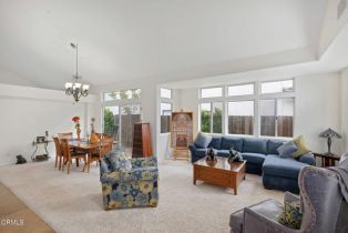 Single Family Residence, 8257 Calaveras st, Ventura, CA 93004 - 4