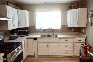 Single Family Residence, 2101 Sweetland st, Oxnard, CA 93033 - 5