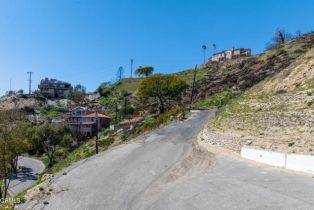 , 380 Highland dr, Camarillo, CA 93010 - 4