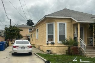 Residential Income, 321 Walnut ST, Santa Paula, CA  Santa Paula, CA 93060