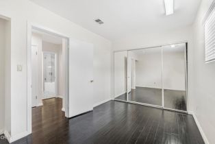 Single Family Residence, 15233 Camarillo st, Sherman Oaks, CA 91403 - 19