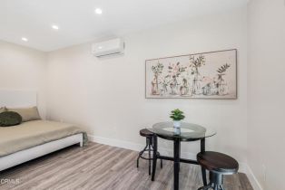 Single Family Residence, 15233 Camarillo st, Sherman Oaks, CA 91403 - 35