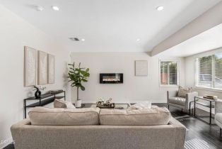 Single Family Residence, 15233 Camarillo st, Sherman Oaks, CA 91403 - 7