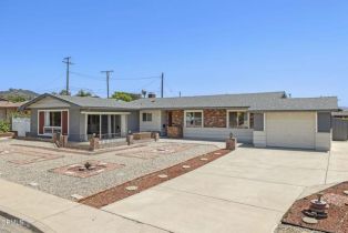 Single Family Residence, 220 Lantana st, Camarillo, CA 93010 - 2