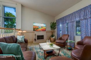 Single Family Residence, 2201 Knightsbridge pl, Oxnard, CA 93030 - 5