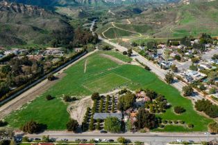 , 3941 Walnut ave, Simi Valley, CA 93063 - 5