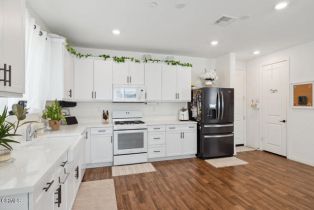 Single Family Residence, 420 Celebration ln, Santa Paula, CA 93060 - 16