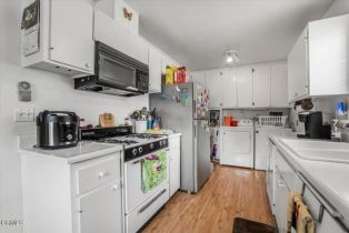 Single Family Residence, 1490 Moreno dr, Simi Valley, CA 93063 - 9