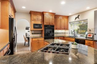 Single Family Residence, 1894 Rambling rd, Simi Valley, CA 93065 - 12