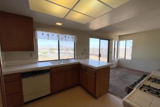 Single Family Residence, 1352 Fallen Leaf ave, Ventura, CA 93004 - 15