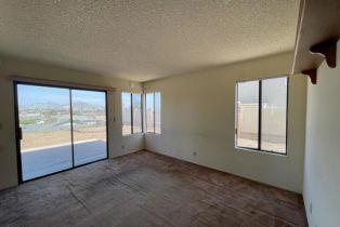 Single Family Residence, 1352 Fallen Leaf ave, Ventura, CA 93004 - 17