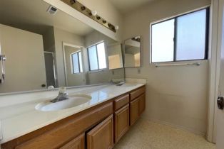 Single Family Residence, 1352 Fallen Leaf ave, Ventura, CA 93004 - 27