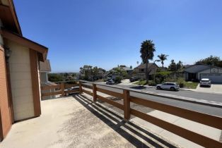 Single Family Residence, 1352 Fallen Leaf ave, Ventura, CA 93004 - 29