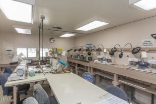 Single Family Residence, 17105 Village 17, Camarillo, CA 93012 - 40