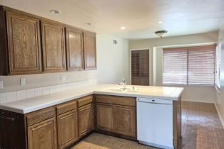 Single Family Residence, 17105 Village 17, Camarillo, CA 93012 - 7