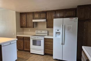 Single Family Residence, 17105 Village 17, Camarillo, CA 93012 - 8