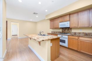Condominium, 337 Feather River pl, Oxnard, CA 93036 - 11