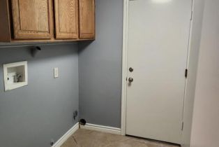 Single Family Residence, 13644 Deering ln, Moorpark, CA 93021 - 24