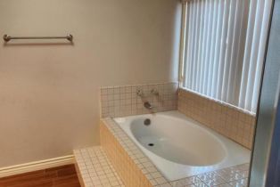 Single Family Residence, 13644 Deering ln, Moorpark, CA 93021 - 37