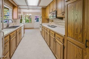 Single Family Residence, 6986 Harmon dr, Ventura, CA 93003 - 8