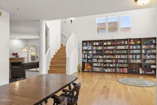 Condominium, 11185 Snapdragon st, Ventura, CA 93004 - 11