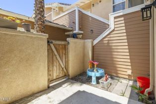 Condominium, 11185 Snapdragon st, Ventura, CA 93004 - 33