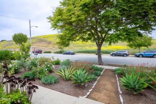 Single Family Residence, 1572 Dover ave, Thousand Oaks, CA 91360 - 4