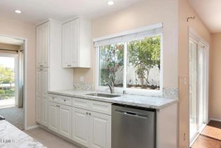 Single Family Residence, 1158 Calle Pinata, Thousand Oaks, CA 91360 - 13