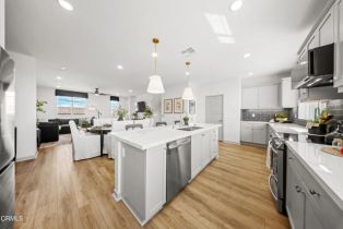 Condominium, 592 Via Chelsea, Camarillo, CA 93012 - 33