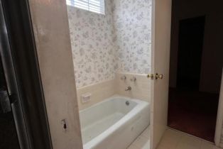 Single Family Residence, 4800 Topeka dr, Tarzana, CA 91356 - 25