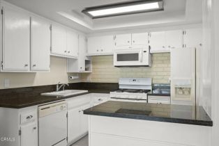 Single Family Residence, 658 Holly ave, Oxnard, CA 93036 - 17