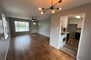 Single Family Residence, 2456 Katherine ave, Ventura, CA 93003 - 3