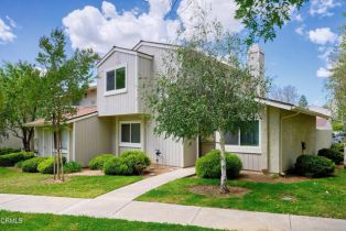 Condominium, 14886 Reedley ST, Moorpark, CA  Moorpark, CA 93021