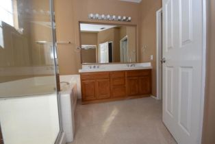 Townhouse, 215 Camino Toluca, Camarillo, CA 93010 - 16