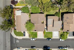 Single Family Residence, 686 Martinique pl, Newbury Park, CA 91320 - 22