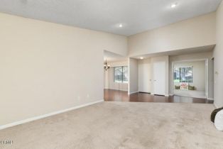 Single Family Residence, 33208 Village 33, Camarillo, CA 93012 - 17