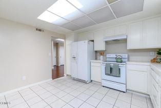 Single Family Residence, 33208 Village 33, Camarillo, CA 93012 - 22