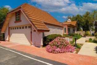 Condominium, 1976 Suntree LN, Simi Valley, CA  Simi Valley, CA 93063