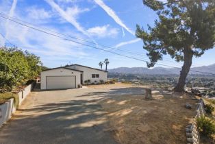 Single Family Residence, 400 Alosta dr, Camarillo, CA 93010 - 8