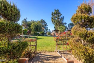 Single Family Residence, 13045 Ripple Creek ln, Camarillo, CA 93012 - 45