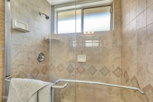 Single Family Residence, 135 Bryn Mawr st, Ventura, CA 93003 - 25